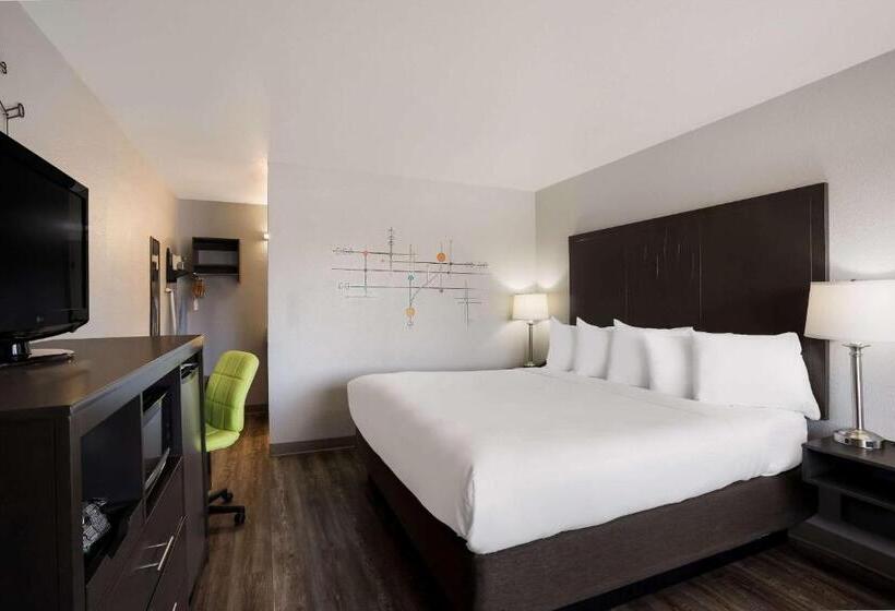 اتاق استاندارد با تخت بزرگ, Richland Riverfront Hotel, Ascend Hotel Collection