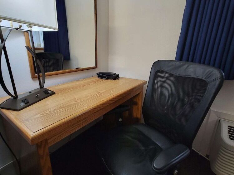 Номер Стандарт, Surestay Plus Hotel By Best Western Grand Island