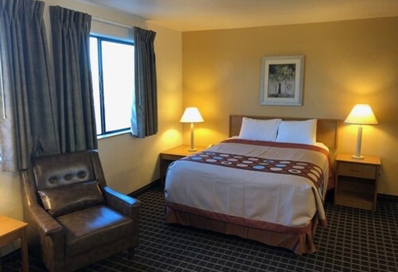 Люкс, Super 8 By Wyndham Klamath Falls