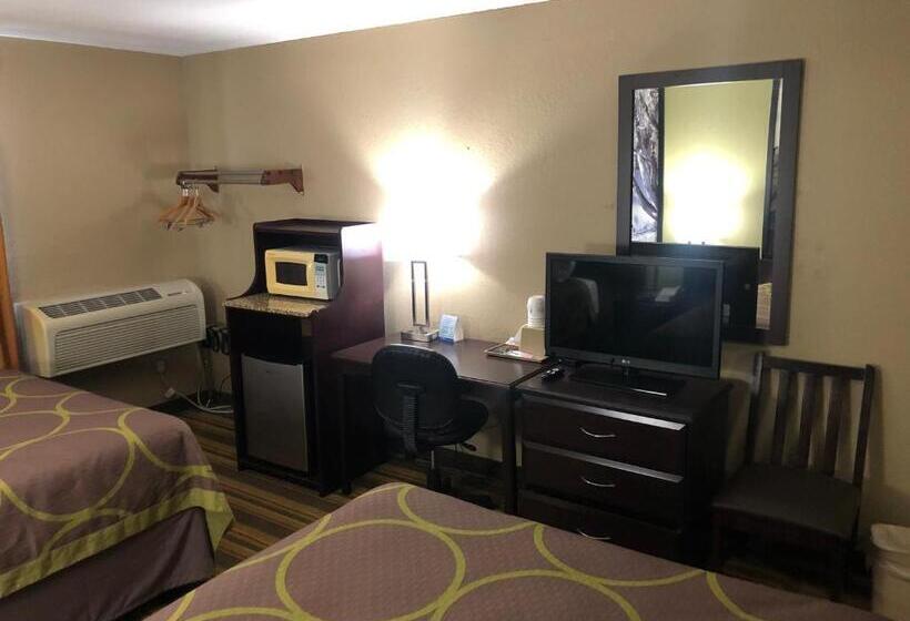 اتاق استاندارد, Super 8 By Wyndham Topeka/wanamaker Rd/i70