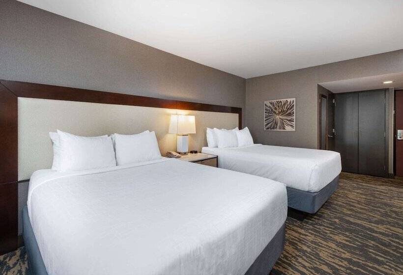 اتاق استاندارد با 2 تخت دوبل, Wyndham Lancaster Resort And Convention Center