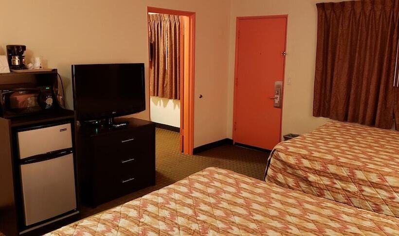 اتاق استاندارد با 2 تخت دوبل, Howard Johnson By Wyndham Flagstaff University West