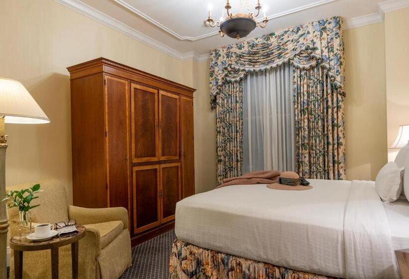 סוויטה עם נוף לנהר, Monteleone, New Orleans
