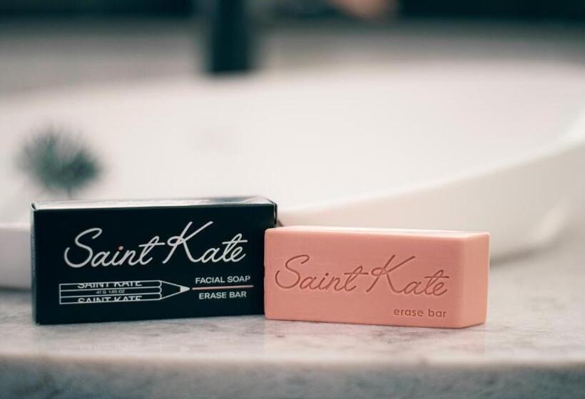 스탠다드 룸 킹사이즈 침대, Saint Kate   The Arts