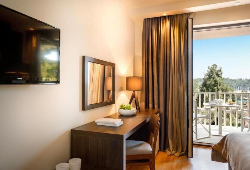 اتاق استاندارد با بالکن, Remisens Bel Moretto   Hotel Metropol Annexe