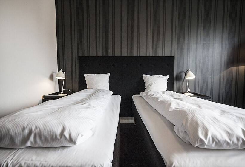 Номер Стандарт, First Hotel Grand