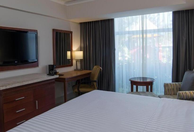 اتاق استاندارد با تخت بزرگ, Holiday Inn Tuxtla Gutierrez, An Ihg