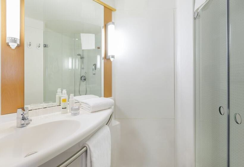 اتاق استاندارد, Ibis Milano Ca Granda