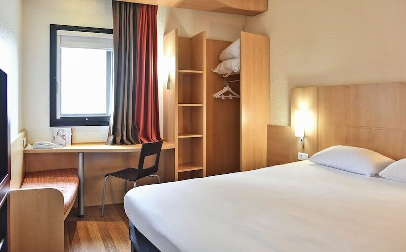 اتاق پرمیوم, Ibis Milano Ca Granda