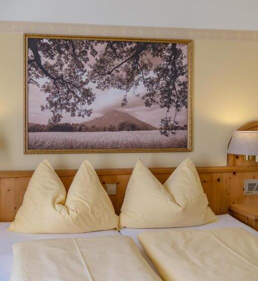 Family Suite, Restaurant Lebzelter