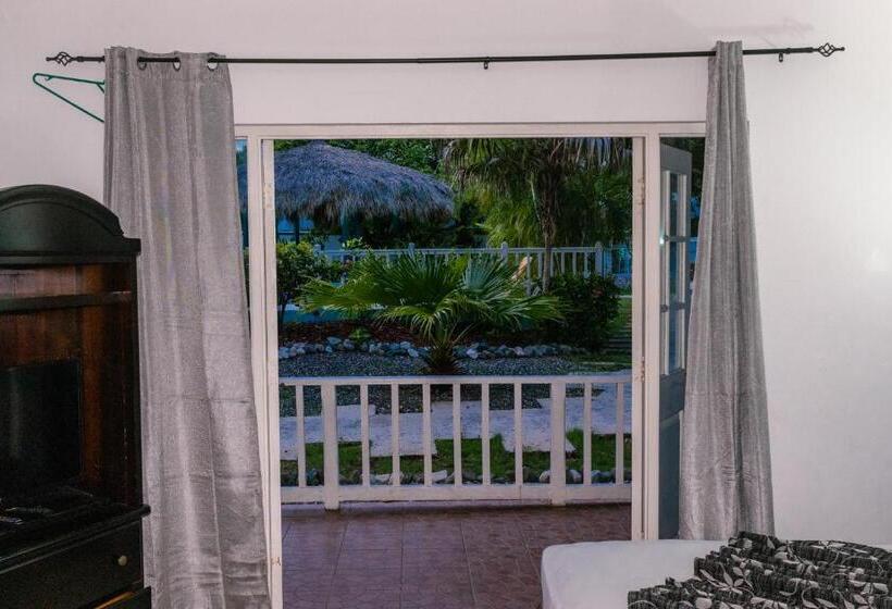اتاق استاندارد با 2 تخت دوبل, Grand Hotel Excelsior Port Royal