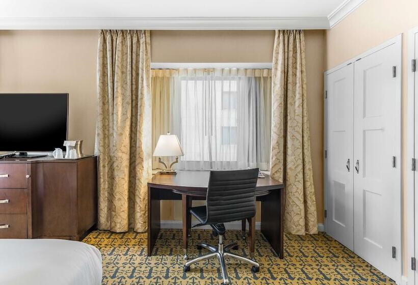 디럭스 룸, Capital Hilton