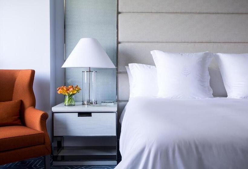 quarto Deluxe Cama King Vista Cidade, Four Seasons Hotel Atlanta