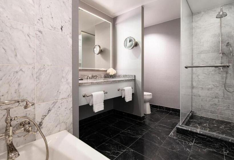 Quarto Superior para Deficientes Físicos, Four Seasons Hotel Atlanta