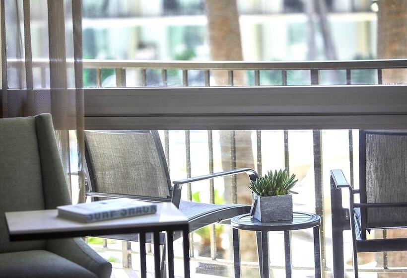 标准间带双人床, Los Angeles Airport Marriott