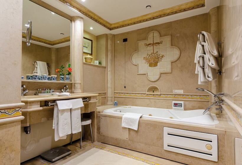 جناح, Olissippo Lapa Palace – The Leading Hotels Of The World