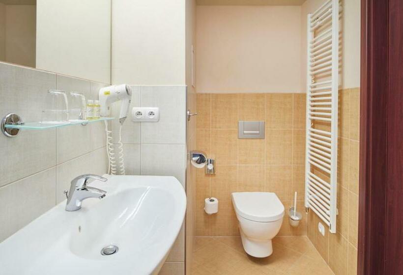 Quarto Clássico, Orea Hotel Pyramida Praha