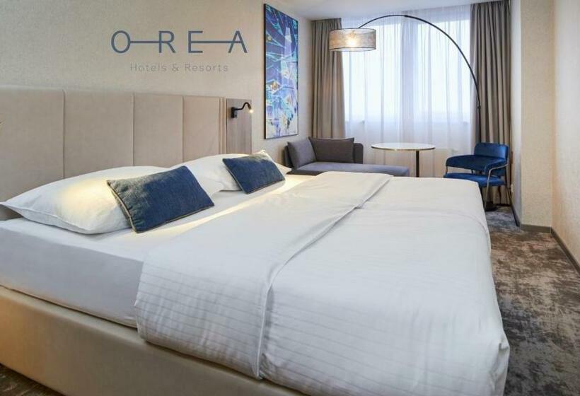 Quarto Executivo, Orea Hotel Pyramida Praha