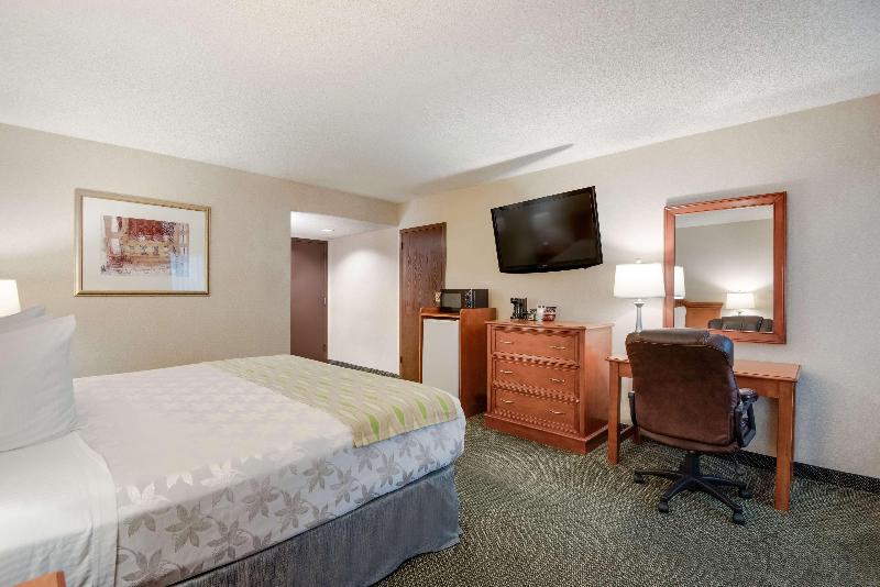 Номер бизнес-класса, Intercityhotel Freiburg