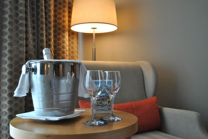 اتاق لوکس با تخت بزرگ, Sheraton Lake Como