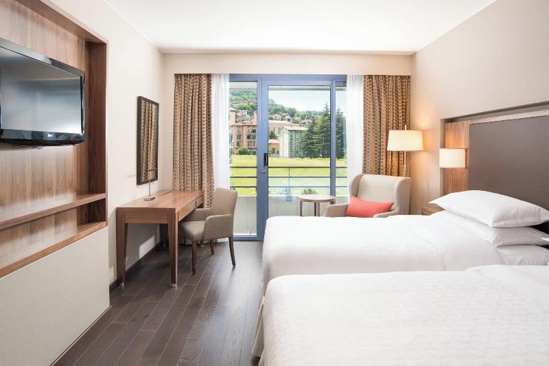 اتاق لوکس, Sheraton Lake Como
