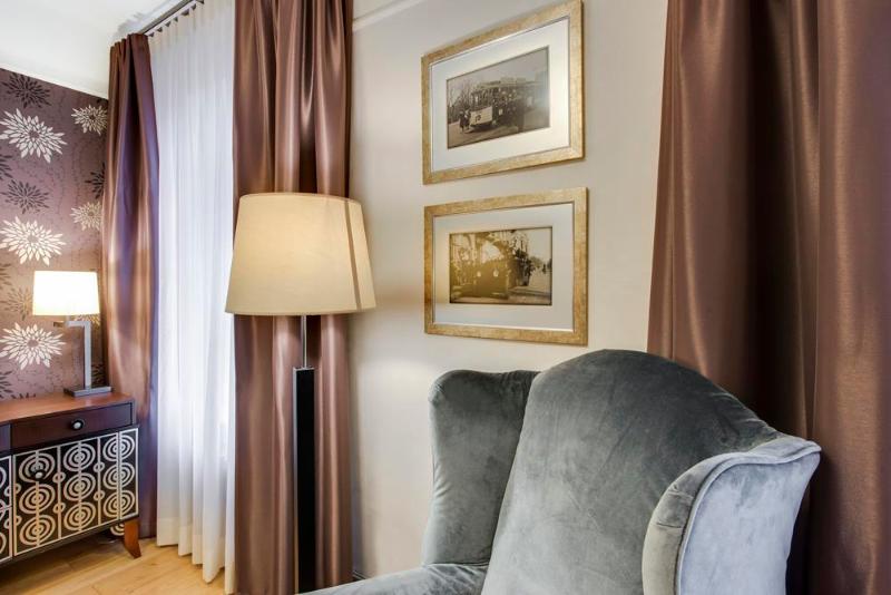Suite, Metropole Hotel By Semarah