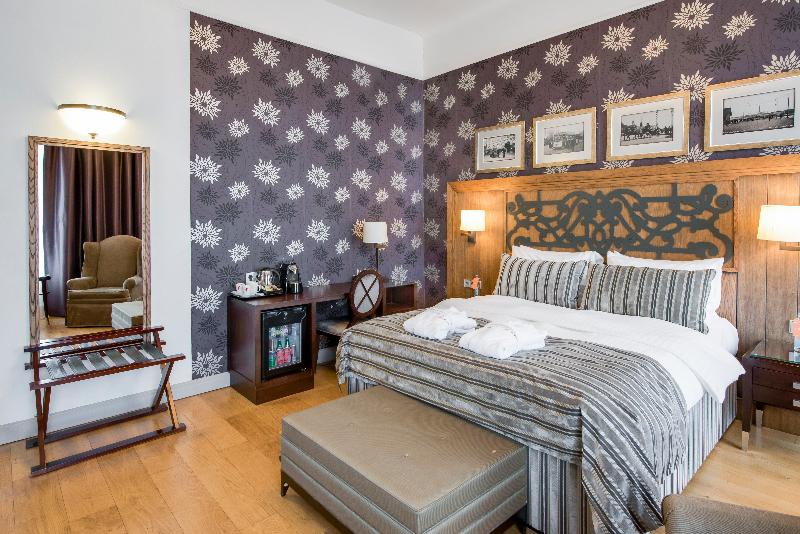 Quarto superior, Metropole Hotel By Semarah