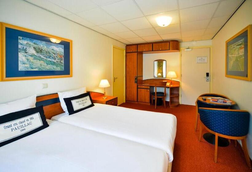 Comfort room with terrace, Fletcher Hotel Restaurant Beekbergen Apeldoorn