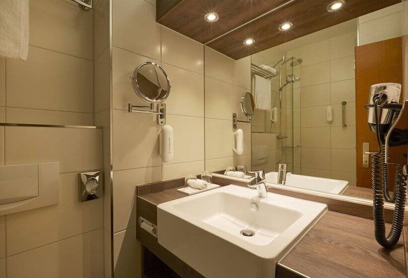 Номер Комфорт, H+ Hotel Nürnberg