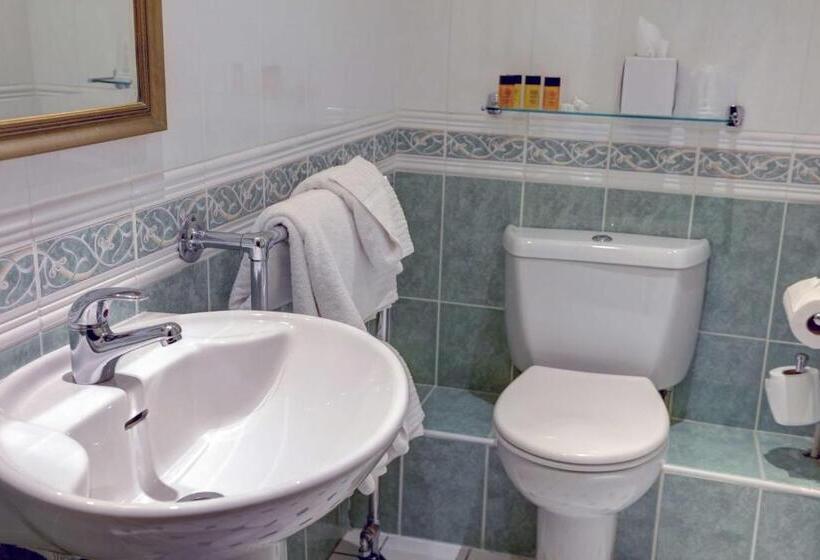 Семейный Номер, Best Western Aberavon Beach