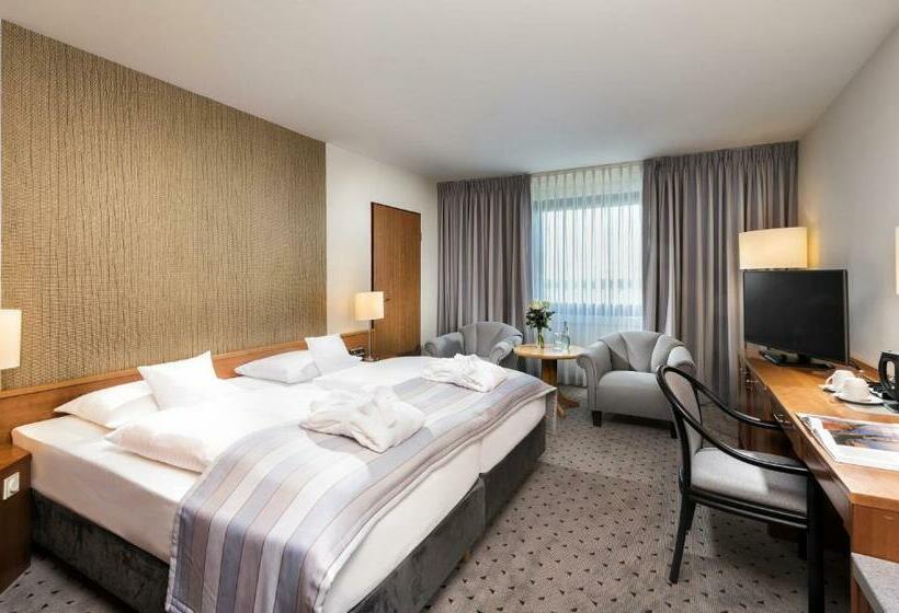 Номер Superior, Maritim Airport Hotel Hannover
