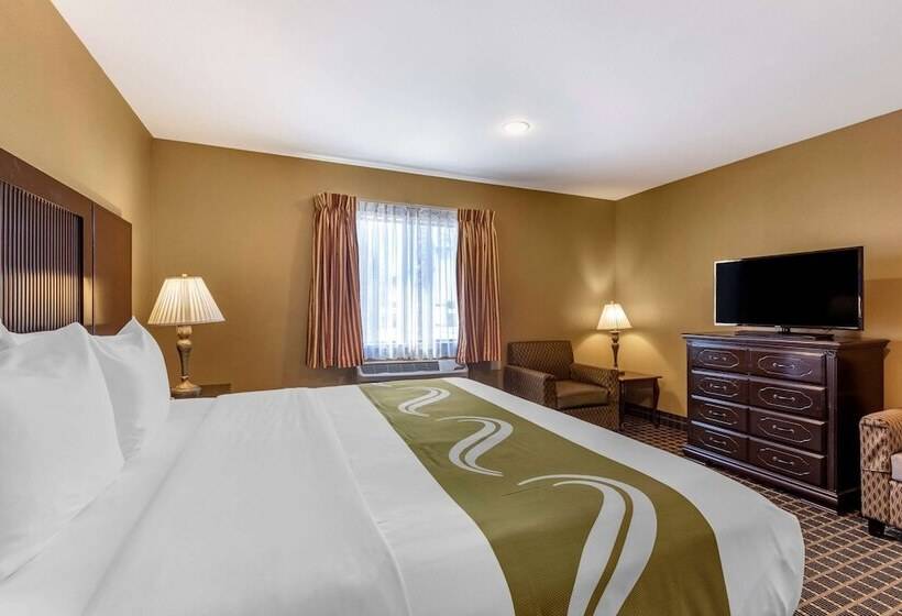 Люкс, Quality Inn & Suites Westminster Seal Beach