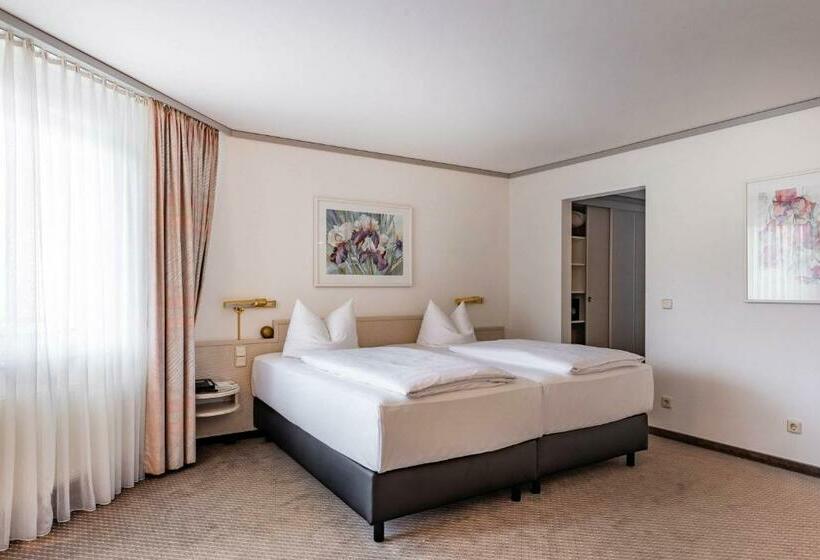 스위트, Seminaris Hotel Bad Boll