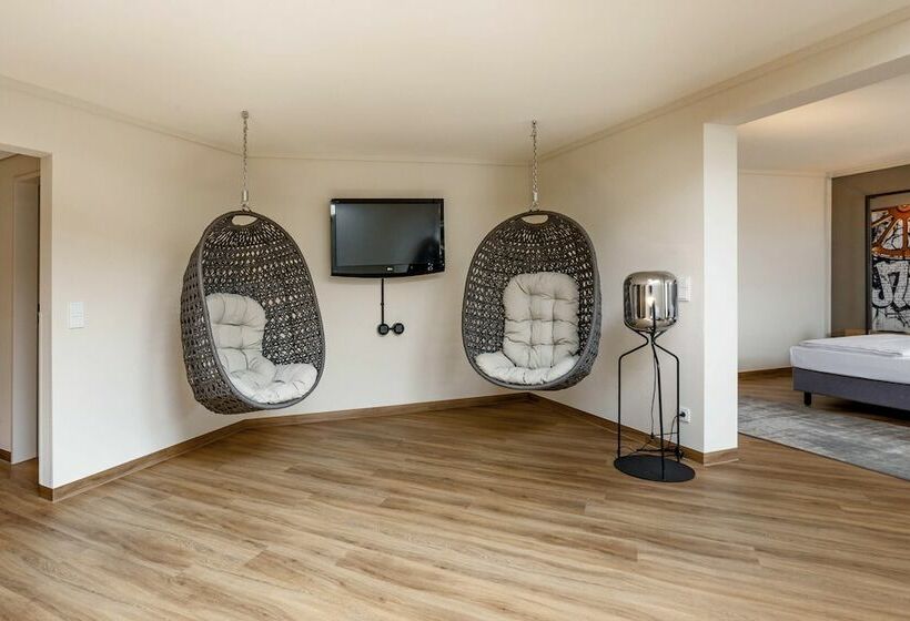 스위트, Seminaris Hotel Bad Boll