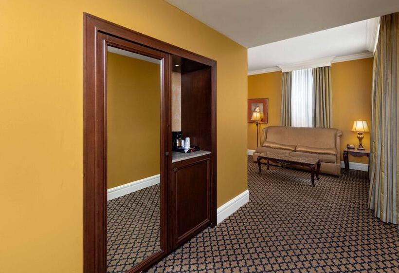 스위트, The Lafayette New Orleans By Kasa