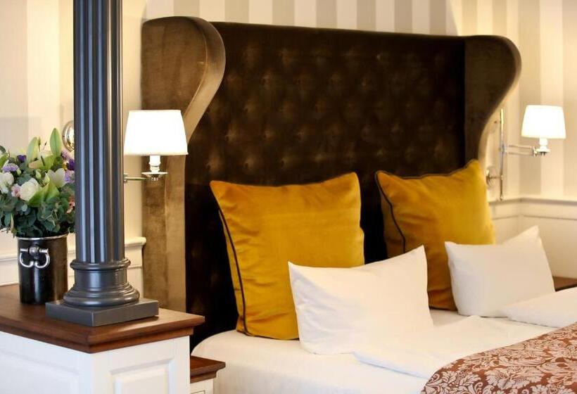 سوییت جونیور با بالکن, Europa Hotel Kühlungsborn