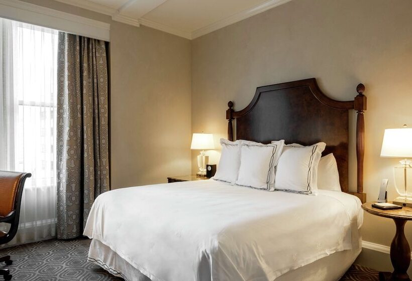 חדר דלוקס, The Roosevelt New Orleans  A Waldorf Astoria