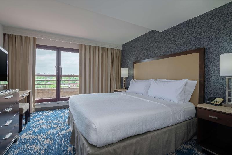 Suíte Premium, Embassy Suites By Hilton Alexandria Old Town