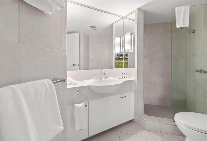 آپارتمان مدیریتی 2 خوابه, Pacific Bay Resort