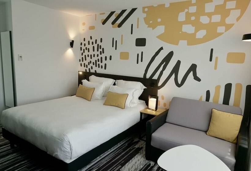 اتاق سوپریور, Golden Tulip Roissy Saint Witz