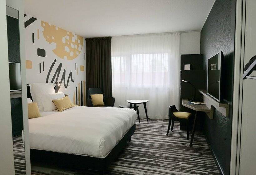 اتاق سوپریور, Golden Tulip Roissy Saint Witz