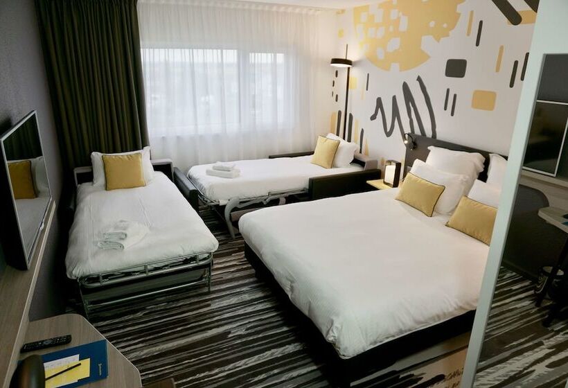 اتاق اجرایی, Golden Tulip Roissy Saint Witz
