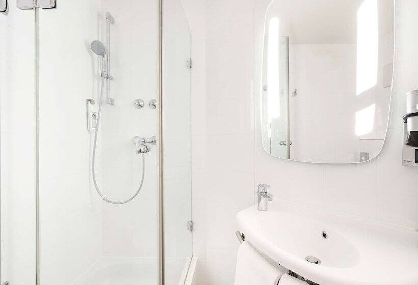 اتاق راحتی, Ibis Hotel München City