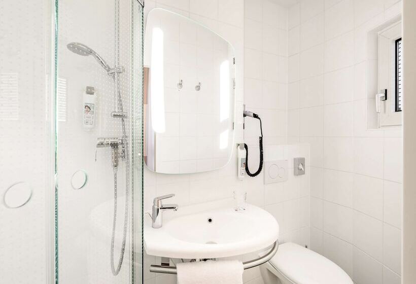 اتاق راحتی, Ibis Hotel München City