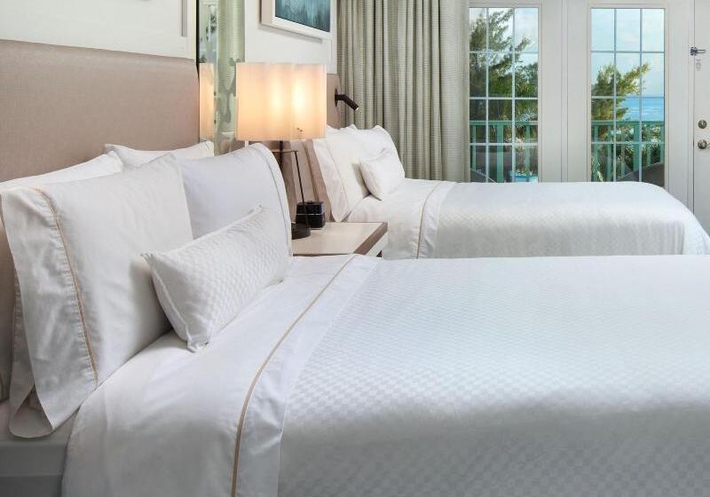 اتاق اساندارد با چشم‌انداز جانبی به دریا, The Westin Grand Cayman Seven Mile Beach Resort & Spa