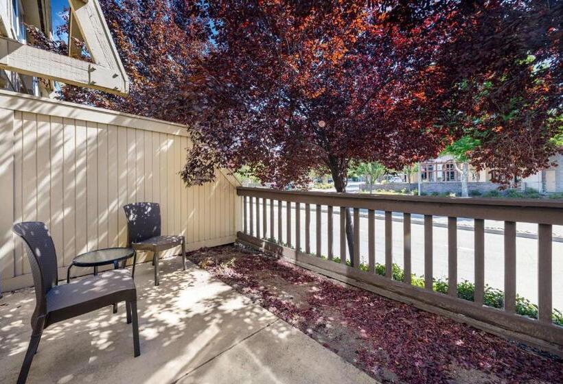 Номер Стандарт Внутренний, Best Western Danville Sycamore Inn