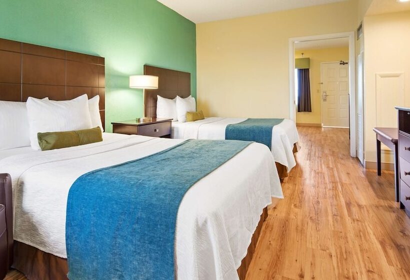 장애인을 위한 스위트, Best Western Plus Deerfield Beach Hotel & Suites