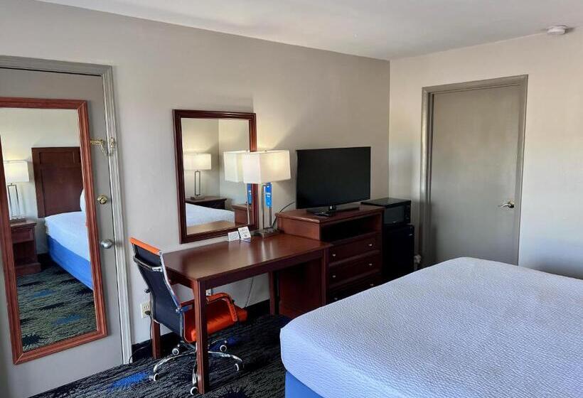 스탠다드 룸 킹사이즈 침대, Days Inn By Wyndham Greenville