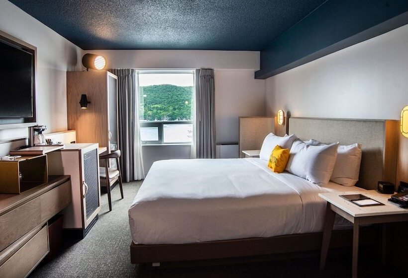 景色の見えるダブルベッドスタンダードルーム, Doubletree By Hilton St. John S Harbourview