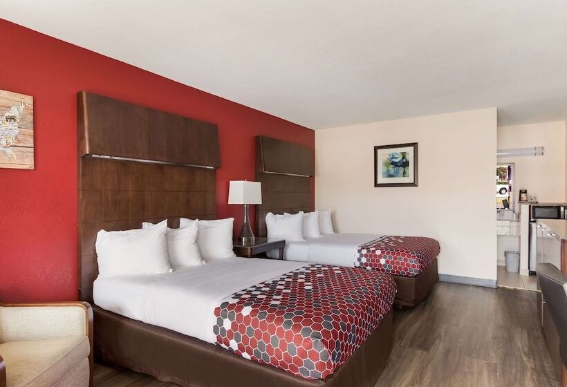 Номер Стандарт 2 Двуспальные Кровати, Econo Lodge North Washington